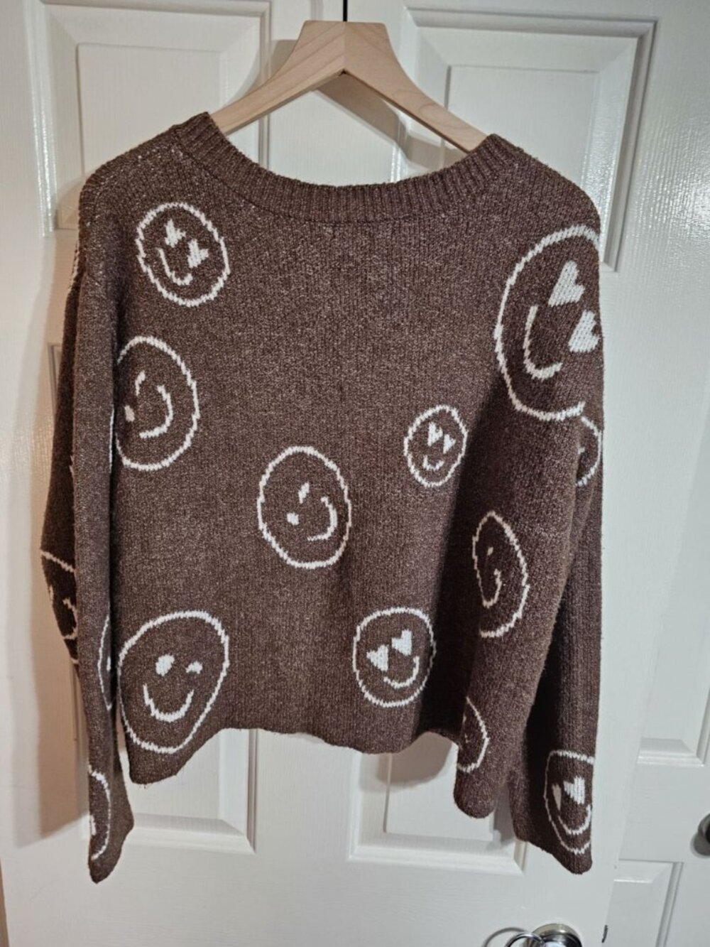 SO Goods For Life XL Brown V-Neck Sweater Smiley Face Print Y2K Retro Knit Top - Picture 3 of 6